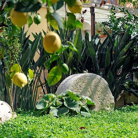 Relais Villa Angiolina ซอร์เรนโต ภายนอก รูปภาพ