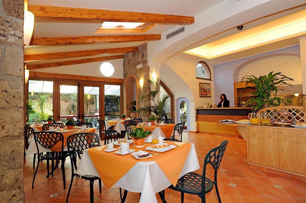 Relais Villa Angiolina ซอร์เรนโต ภายนอก รูปภาพ