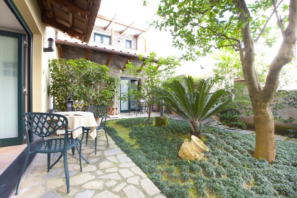 Relais Villa Angiolina ซอร์เรนโต ภายนอก รูปภาพ